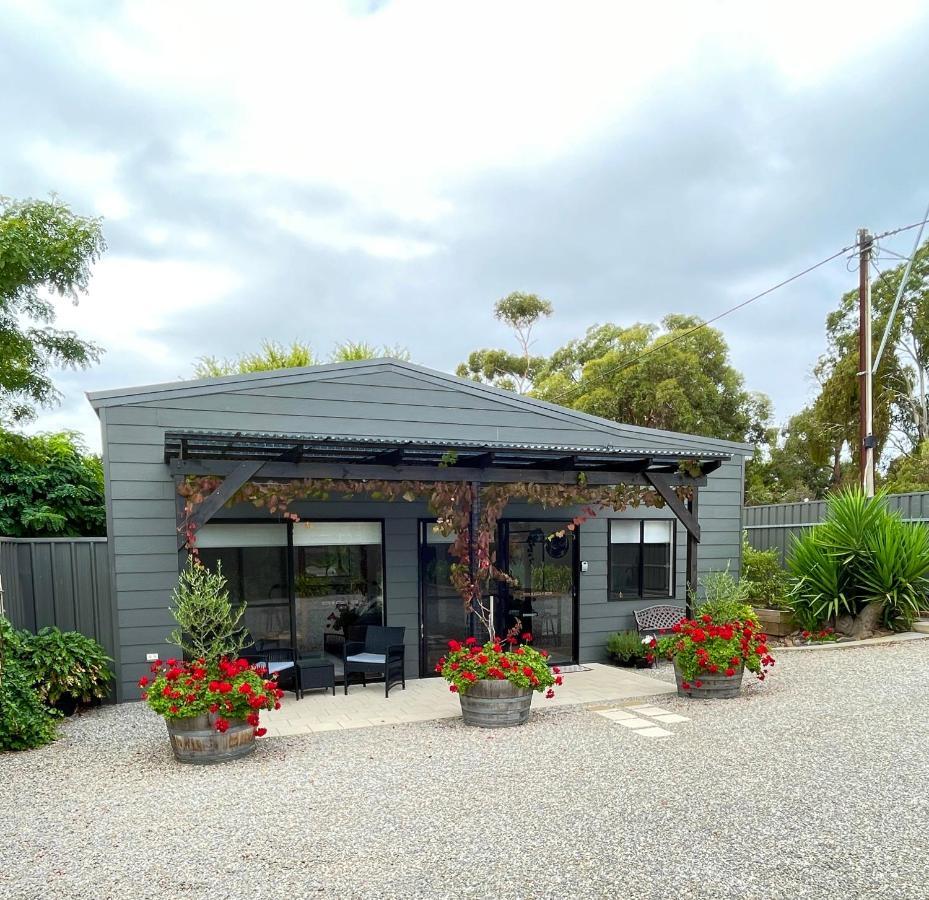 Hotel Casa Swift McLaren Flat Exterior foto